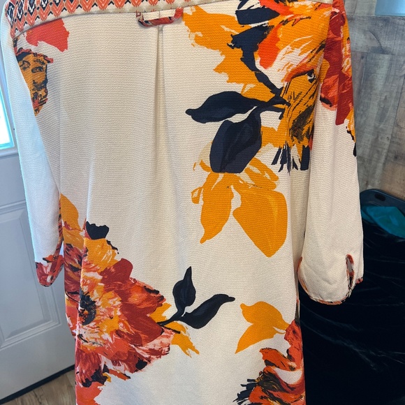WOMEN'S LADIES SIZE LARGE LONG SHIRT BLOUSE TUNIC TOP CREAM ORANGE BLACK PRINT - Picture 6 of 6